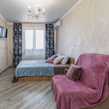 Продается 1-комнатная квартира, 38 м²