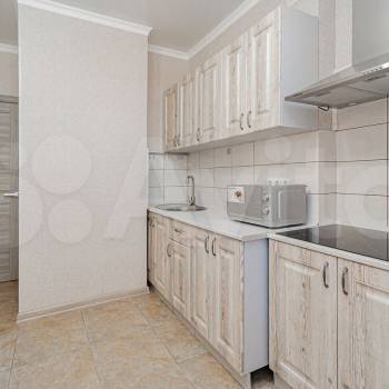 Продается 1-комнатная квартира, 38 м²