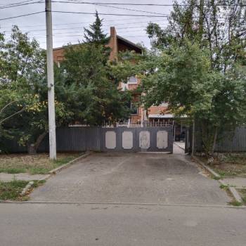 Продается Дом, 179,3 м²