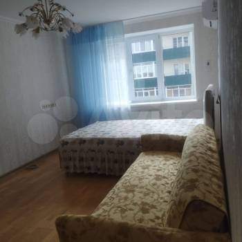 Сдается 1-комнатная квартира, 42,1 м²