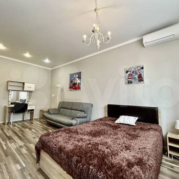 Сдается 1-комнатная квартира, 55 м²