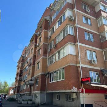 Продается 1-комнатная квартира, 40 м²