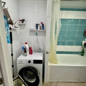 Продается 3-х комнатная квартира, 48 м²