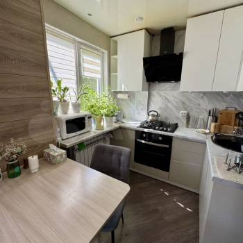 Продается 3-х комнатная квартира, 48 м²