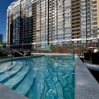 Продается 1-комнатная квартира, 41 м²