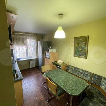 Продается Многокомнатная квартира, 79 м²