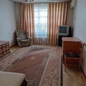 Сдается 2-х комнатная квартира, 70 м²