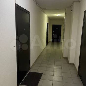 Продается 1-комнатная квартира, 34 м²