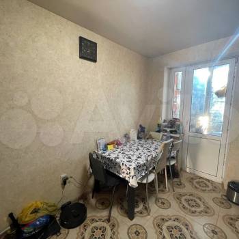 Продается 1-комнатная квартира, 34 м²