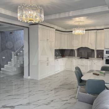 Продается Дом, 165 м²