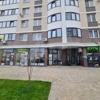 Сдается Нежилое помещение, 90 м²