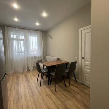 Сдается 1-комнатная квартира, 35,8 м²