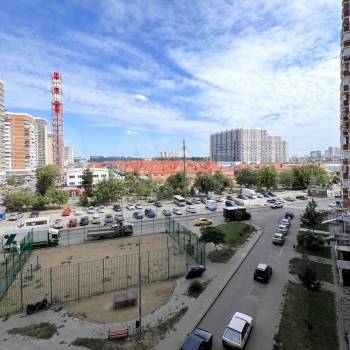 Продается 3-х комнатная квартира, 104 м²