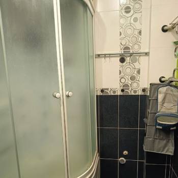 Продается Многокомнатная квартира, 92,6 м²