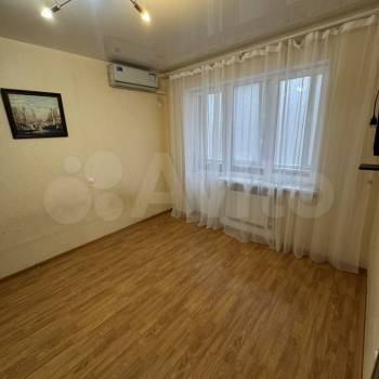 Продается 1-комнатная квартира, 30 м²