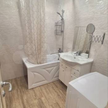 Продается 2-х комнатная квартира, 63,2 м²