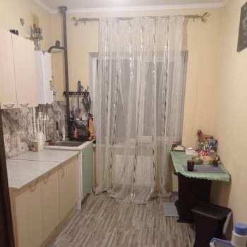 Продается 1-комнатная квартира, 32 м²