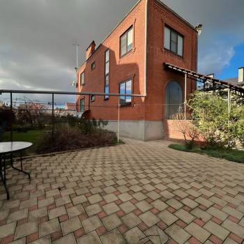 Продается Дом, 250 м²