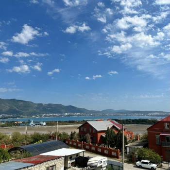 Продается Дом, 281 м²