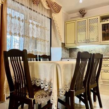 Продается Дом, 281 м²