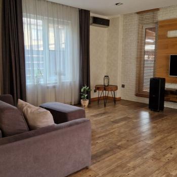 Продается Дом, 307 м²