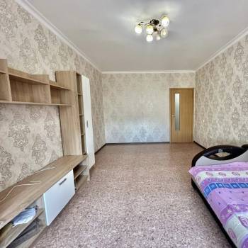Продается 1-комнатная квартира, 43,2 м²