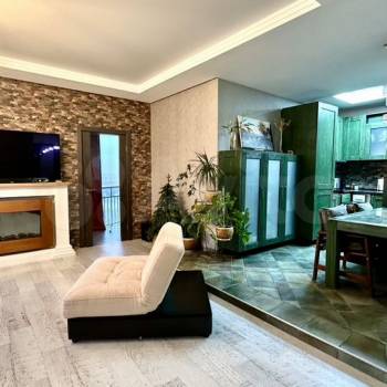 Продается 2-х комнатная квартира, 91,3 м²