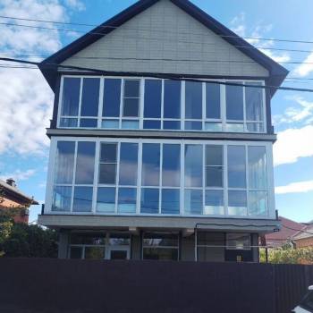 Сдается Дом, 210 м²