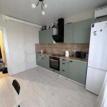 Продается 1-комнатная квартира, 36,5 м²