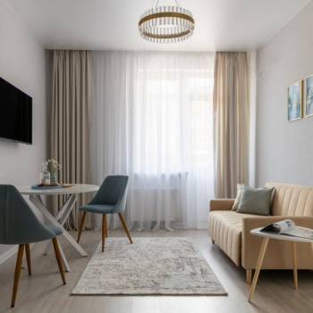 Продается 1-комнатная квартира, 37 м²