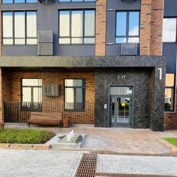 Продается 1-комнатная квартира, 37 м²