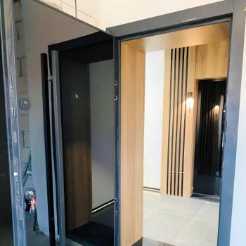 Продается 1-комнатная квартира, 37 м²