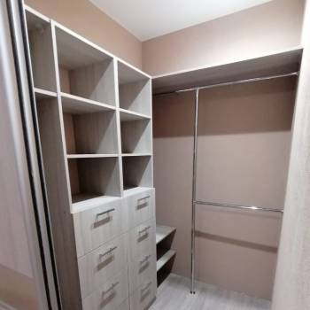 Продается 1-комнатная квартира, 35,6 м²