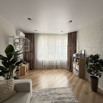 Продается 2-х комнатная квартира, 63 м²