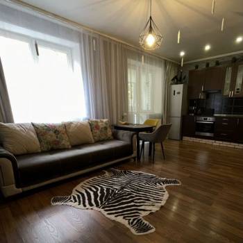 Продается 2-х комнатная квартира, 65,9 м²