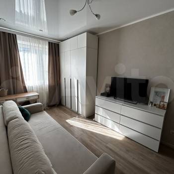 Продается 1-комнатная квартира, 37,6 м²