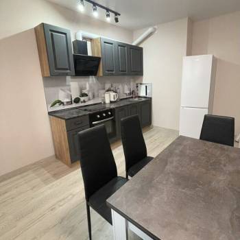 Сдается 2-х комнатная квартира, 65 м²