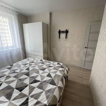 Сдается 2-х комнатная квартира, 65 м²