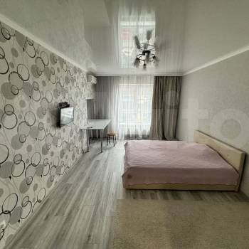 Сдается 1-комнатная квартира, 50,2 м²