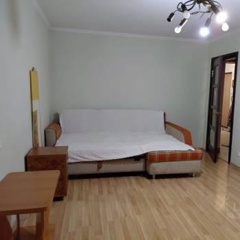 Сдается 2-х комнатная квартира, 70 м²