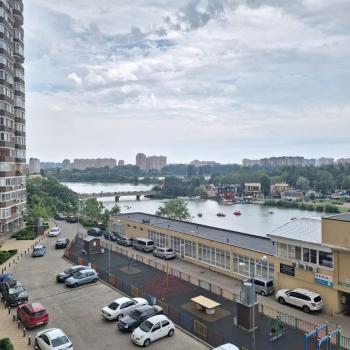 Сдается 1-комнатная квартира, 42 м²