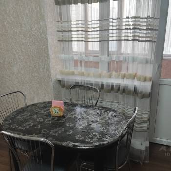 Продается 2-х комнатная квартира, 76 м²