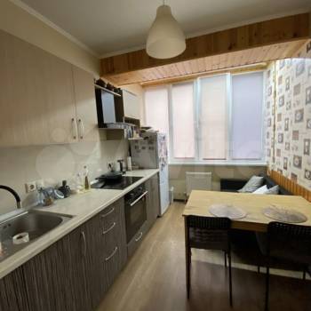 Продается 1-комнатная квартира, 36,9 м²
