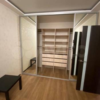 Продается 1-комнатная квартира, 36,9 м²