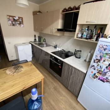 Продается 1-комнатная квартира, 36,9 м²