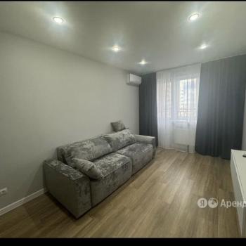 Сдается 1-комнатная квартира, 41 м²