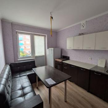 Продается 1-комнатная квартира, 29,8 м²