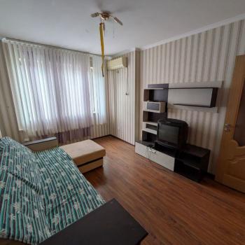 Продается 1-комнатная квартира, 29,8 м²