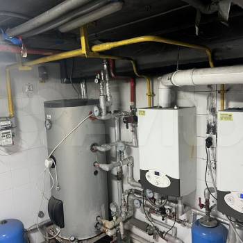 Сдается Торговое помещение, 273 м²