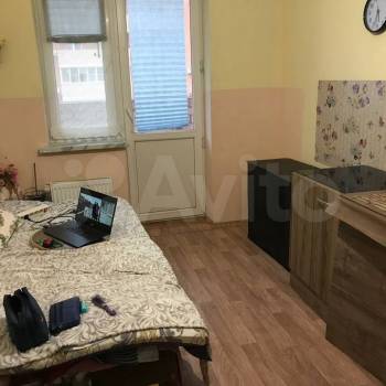 Сдается 1-комнатная квартира, 35 м²